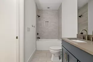 2014 E 2nd St, Austin, TX 78702 - Photo 13