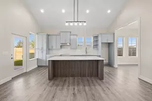 210 Jacaranda Dr, Dale, TX 78616 - Photo 9