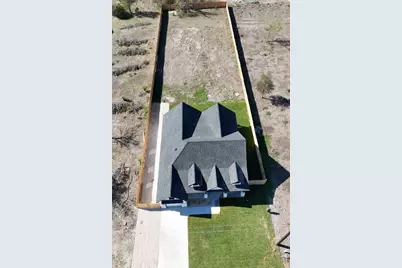 210 Jacaranda Drive, Dale, TX 78616 - Photo 5