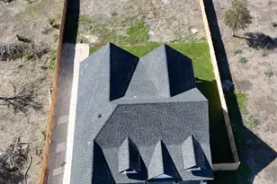 210 Jacaranda Dr, Dale, TX 78616 - Photo 5