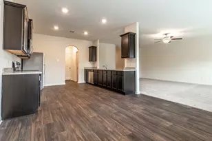 3952 Prairie Crk, New Braunfels, TX 78132 - Photo 9