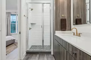 2624 Metcalfe Rd, Austin, TX 78741 - Photo 17