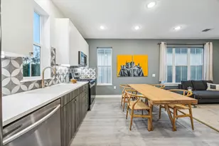 2624 Metcalfe Rd, Austin, TX 78741 - Photo 7