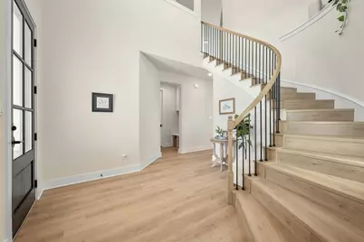 997 Sage Thrasher Circle, Dripping Springs, TX 78620 - Photo 17