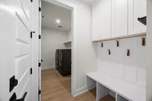 997 Sage Thrasher Cir, Dripping Springs, TX 78620 - Photo 23