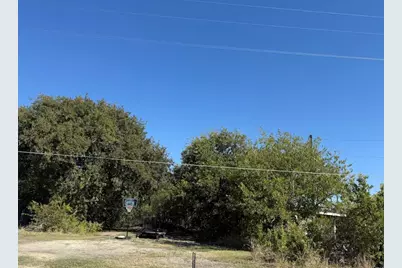 800 Arnold Drive, Bartlett, TX 76511 - Photo 3