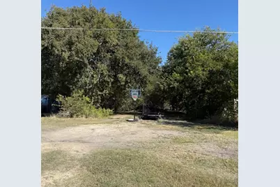 800 Arnold Drive, Bartlett, TX 76511 - Photo 11