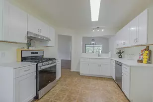 12023 Shady Springs Rd, Austin, TX 78758 - Photo 15