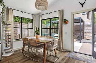 2508 E 9th St, Austin, TX 78702 - Photo 13