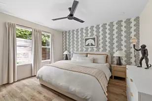 2508 E 9th St, Austin, TX 78702 - Photo 13