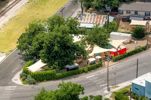 2508 E 9th St, Austin, TX 78702 - Photo 27