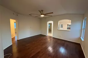 1107 Burgess Dr, Leander, TX 78641 - Photo 3