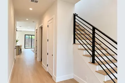 11626 Ladera Vista Drive, Austin, TX 78759 - Photo 9