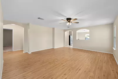 100 Bennett Cove, Hutto, TX 78634 - Photo 7