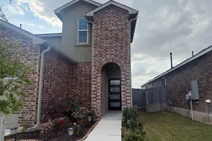 138 Milliner Loop, Hutto, TX 78634 - Photo 3