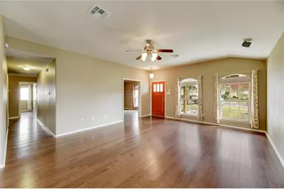18800 Alnwick Castle Drive, Pflugerville, TX 78660 - Photo 5
