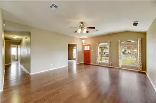 18800 Alnwick Castle Dr, Pflugerville, TX 78660 - Photo 5