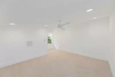 1114 Walton Lane #B, Austin, TX 78721 - Photo 25