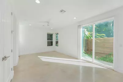 1114 Walton Lane #B, Austin, TX 78721 - Photo 11