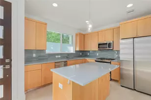 1114 Walton Ln, Austin, TX 78721 - Photo 7