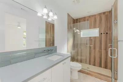 1114 Walton Lane #B, Austin, TX 78721 - Photo 21