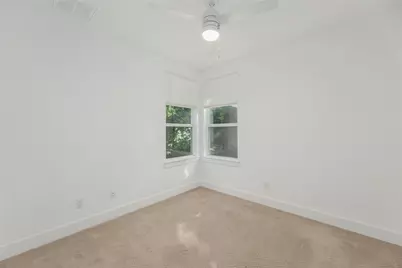 1114 Walton Lane #B, Austin, TX 78721 - Photo 23