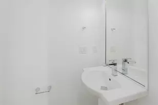 1114 Walton Ln, Austin, TX 78721 - Photo 15