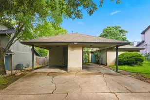 2412 Burleson Ct, Austin, TX 78741 - Photo 1