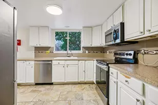 12019 Scribe Dr, Austin, TX 78759 - Photo 15