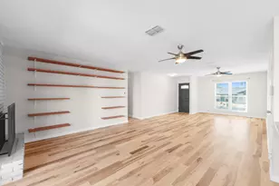 2312 Rogge Ln, Austin, TX 78723 - Photo 7