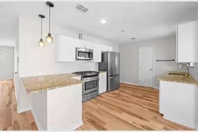 2312 Rogge Lane, Austin, TX 78723 - Photo 9