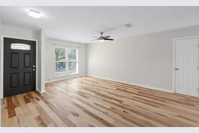 2312 Rogge Lane, Austin, TX 78723 - Photo 3