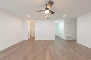 11541 Sandy Loam Trail, Austin, TX 78750 - Photo 5