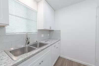 11541 Sandy Loam Trail, Austin, TX 78750 - Photo 13