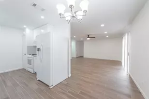 11541 Sandy Loam Trail, Austin, TX 78750 - Photo 9