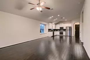 18400 Deep Well Dr, Austin, TX 78738 - Photo 5