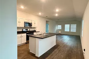 224 Schuenemann Wy, Uhland, TX 78640 - Photo 7
