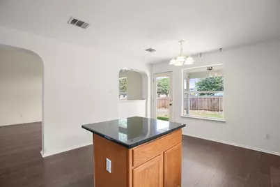 12945 White House Street, Manor, TX 78653 - Photo 11