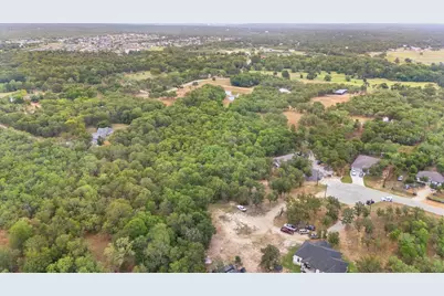 143 Chandler Cove, Cedar Creek, TX 78612 - Photo 11