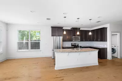 7208 Bertram Court, Austin, TX 78741 - Photo 3