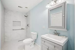 105 Daisy Ln, Bastrop, TX 78602 - Photo 29