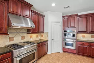 11400 Woodland Hills Trail, Austin, TX 78732 - Photo 11