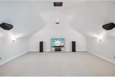 11400 Woodland Hills Trail, Austin, TX 78732 - Photo 19