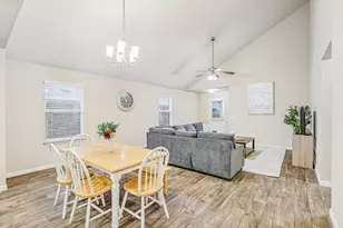 10604 Menominee Falls Ln, Austin, TX 78754 - Photo 5