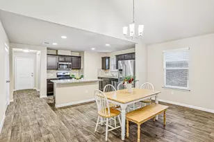 10604 Menominee Falls Ln, Austin, TX 78754 - Photo 7