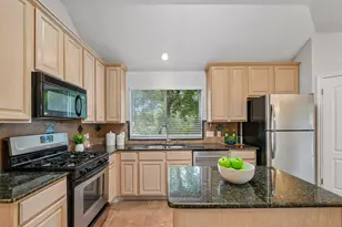 3903 Wharton Ct, Austin, TX 78732 - Photo 3