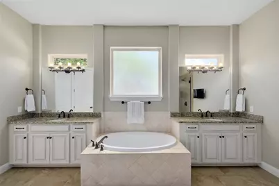 17207 Raynham Hill Drive, Austin, TX 78738 - Photo 23