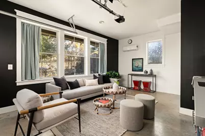 703 E Live Oak Street, Austin, TX 78704 - Photo 23