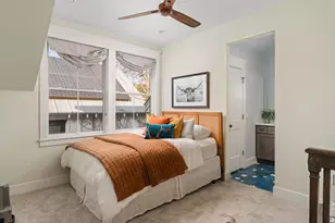 703 E Live Oak St, Austin, TX 78704 - Photo 19