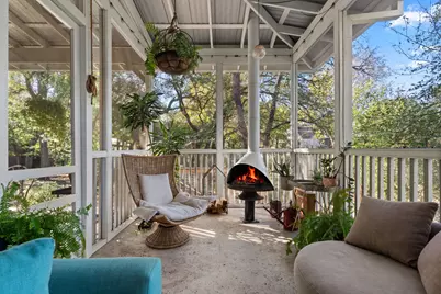 703 E Live Oak Street, Austin, TX 78704 - Photo 29